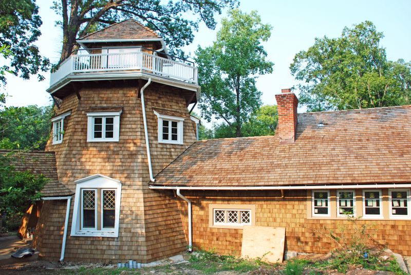 Shake Roof Replacement in Saint Inigoes, MD